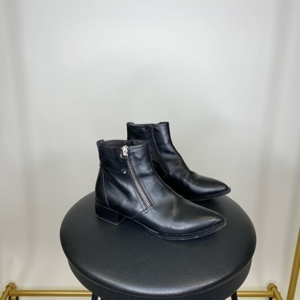 Napoleoni Black Leather Pointed-Toe Ankle Booties - Picture 3 of 14